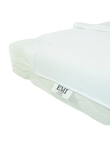 Plachta_postelna_nepremokava_biela_EMI