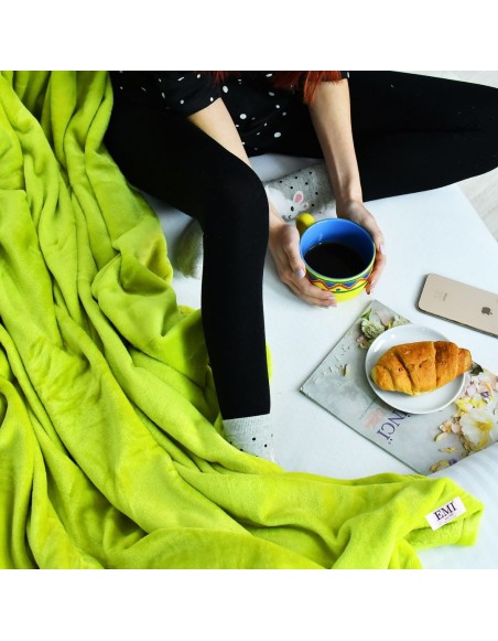Deka_neon_zelena_150x200_cm_EMI