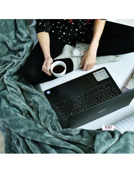 Deka_siva_luxur_150x200_cm_EMI