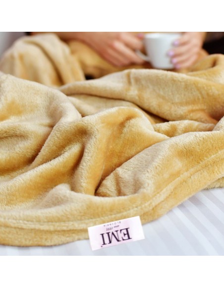 Deka_svetlohneda_150x200_cm_EMI