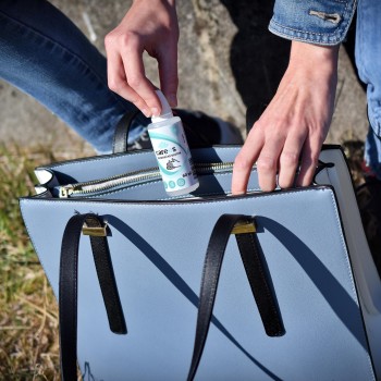 Dezinfekčný roztok na ruky 60 ml s dávkovačom CAREES