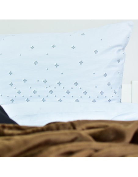 luxusne_satenove_postelne_obliecky_EMI