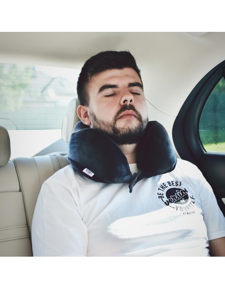 Cestovny_vankus_Travel_semisovy_sivy_EMI