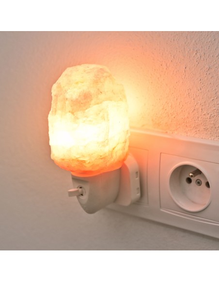 Soľná lampa do zásuvky