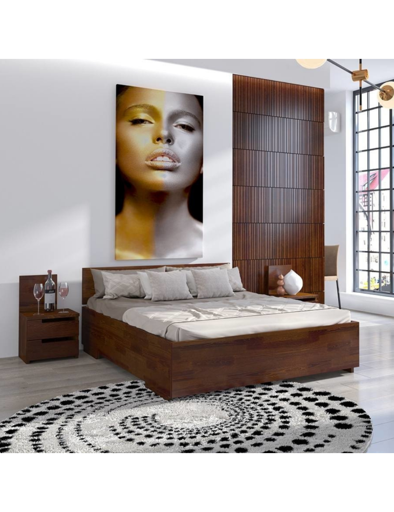 Postel_z_masivu_borovicova_orech_Bergman_High_Visby