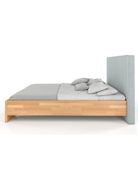 Postel_calunena_bukova_Hessel_Visby