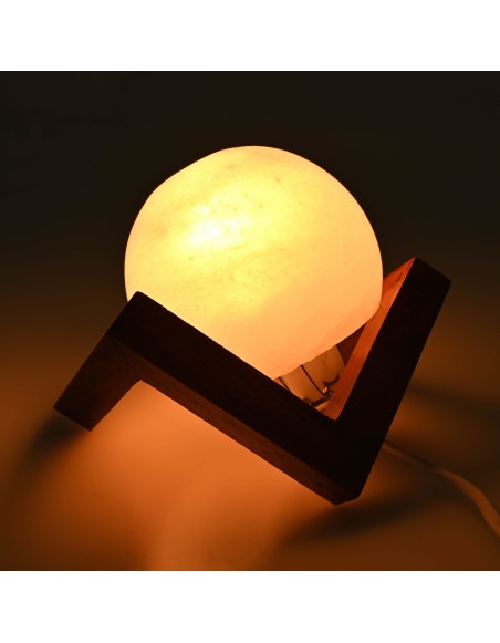 Soľná lampa Mesiac