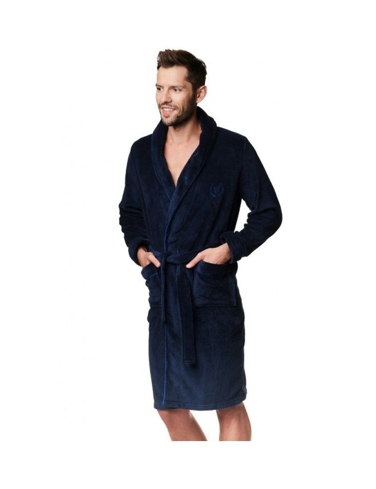 Pánsky župan Molto Henderson