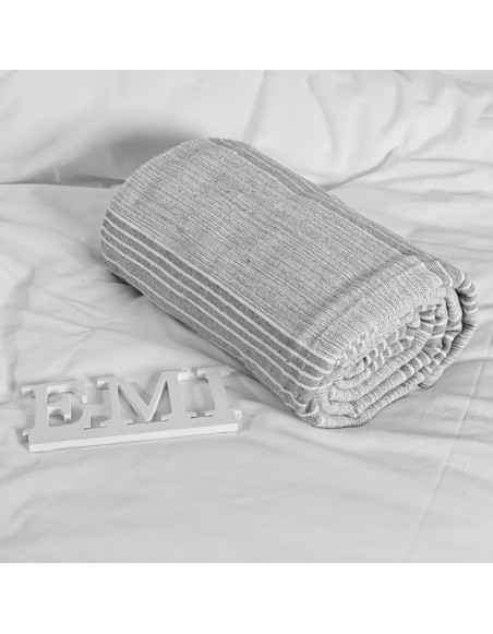 Deka_siva_Helsinky_180x260_cm_EMI