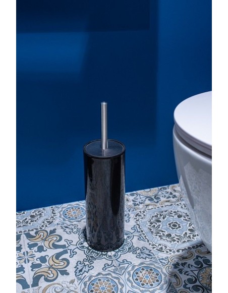 WC kefa čierna Brenta AWD