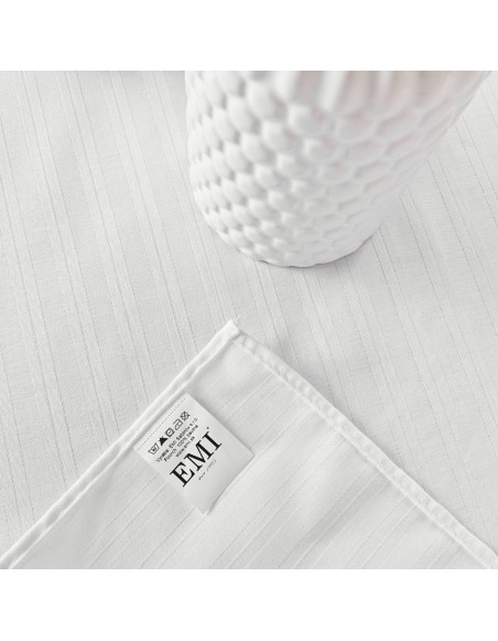 obrus_do_kuchyne_z_damašku_emi