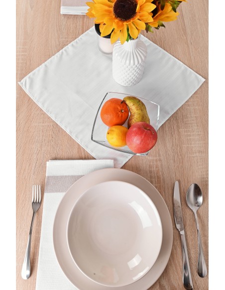 damaskovy_obrus_do_kuchyne_emi