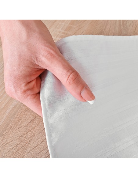 obrus_do_kuchyne_z_damašku_emi