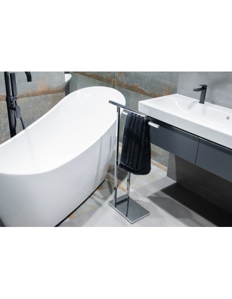 vesiak_na_uteraky_do_kupelne