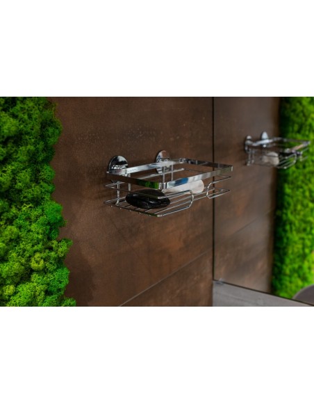 chromovana_policka_do_kupelne