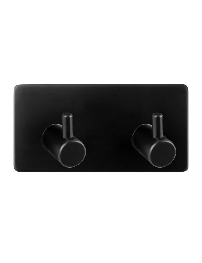 vesiak_do_kupelne_cierny