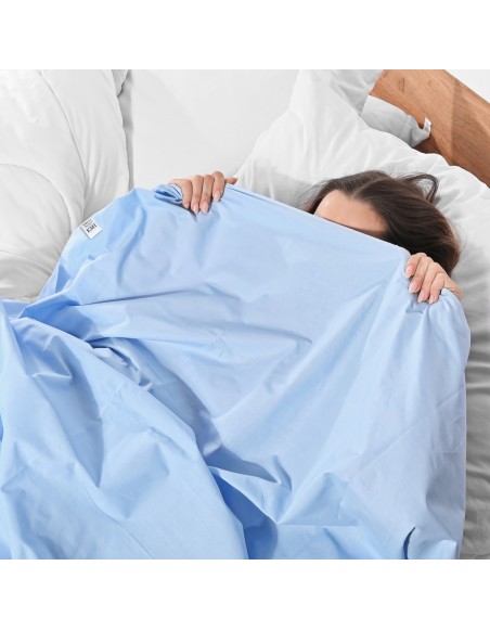 Pevna_postelna_plachta_modra_EMI