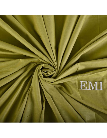 Pevna_postelna_plachta_olivova_EMI