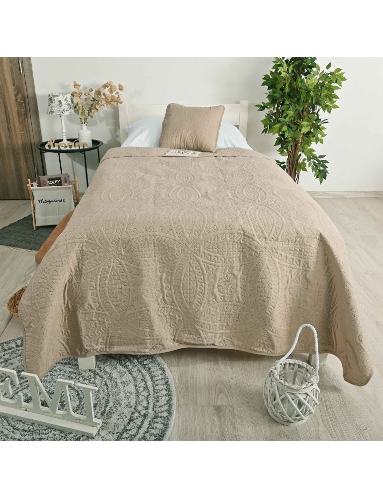 prehoz_na_postel_lace_emi