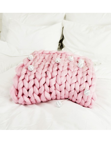 pletena_deka_ruzova_100x120_emi