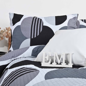 moderne_obliecky_krepove_obliecky_EMI