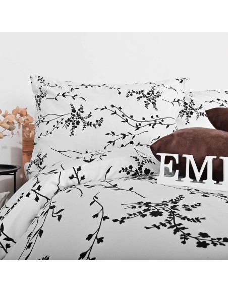 biele_satenove_obliecky_emi