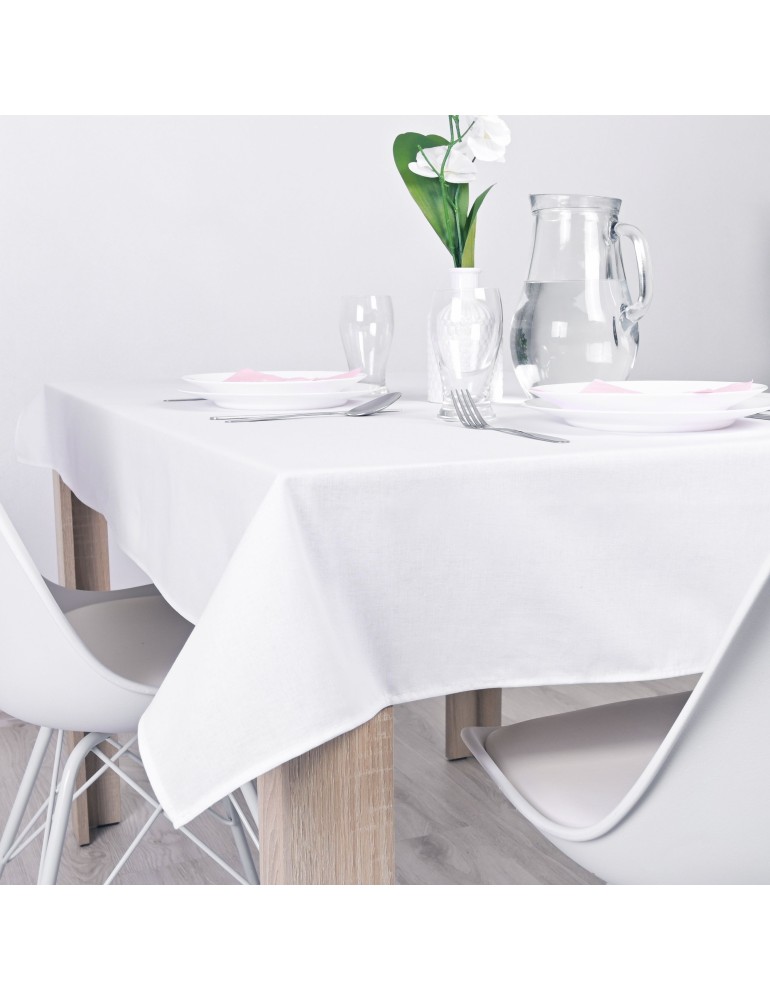 obrus_na_stol_biely_classic_140x120_cm_emi