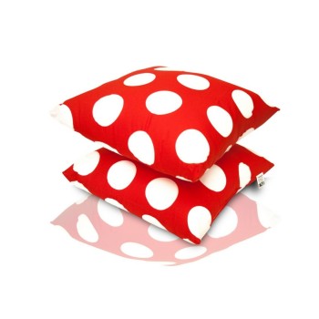 Dekorativny_vankus_Dots_cervene_EMI