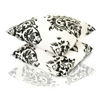 Dekorativny_vankus_Ateny_cierne_EMI