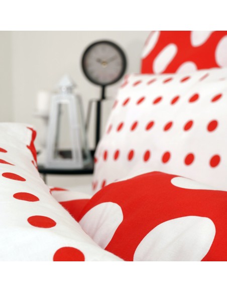 bodkovane_obliecky_lacne_obliecky_EMI