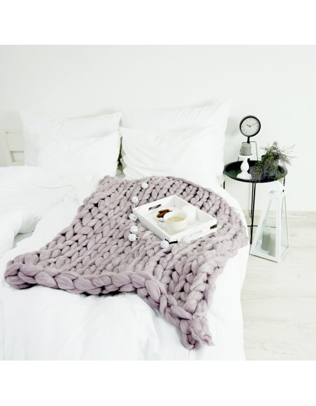 Pletena_deka_stara_fialova_100x120_cm_EMI