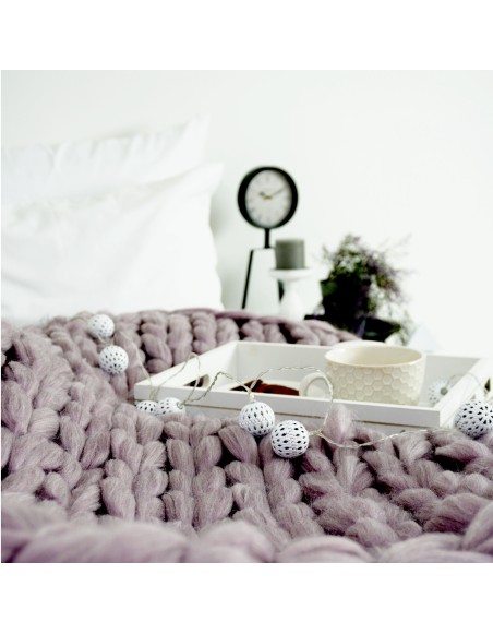 Pletena_deka_stara_fialova_100x120_cm_EMI