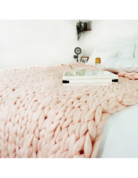 Pletena_deka_marhulova_150x200_cm_EMI