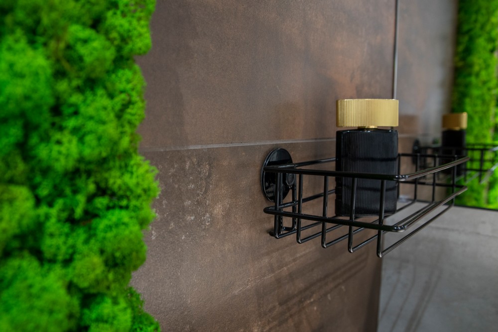 polička do kúepľne