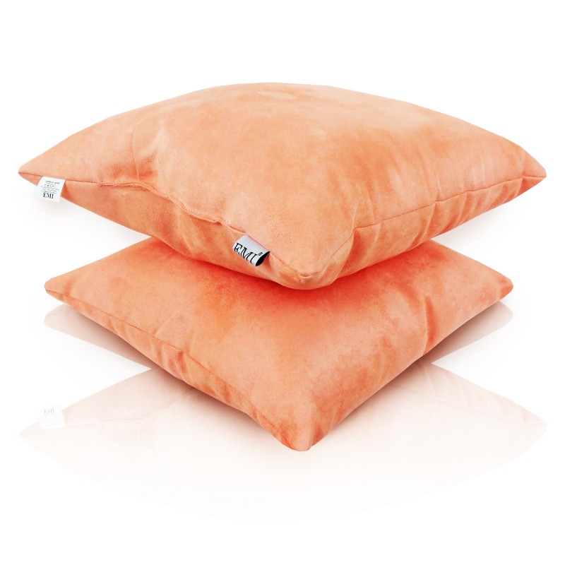 pekny dekorativny vankus