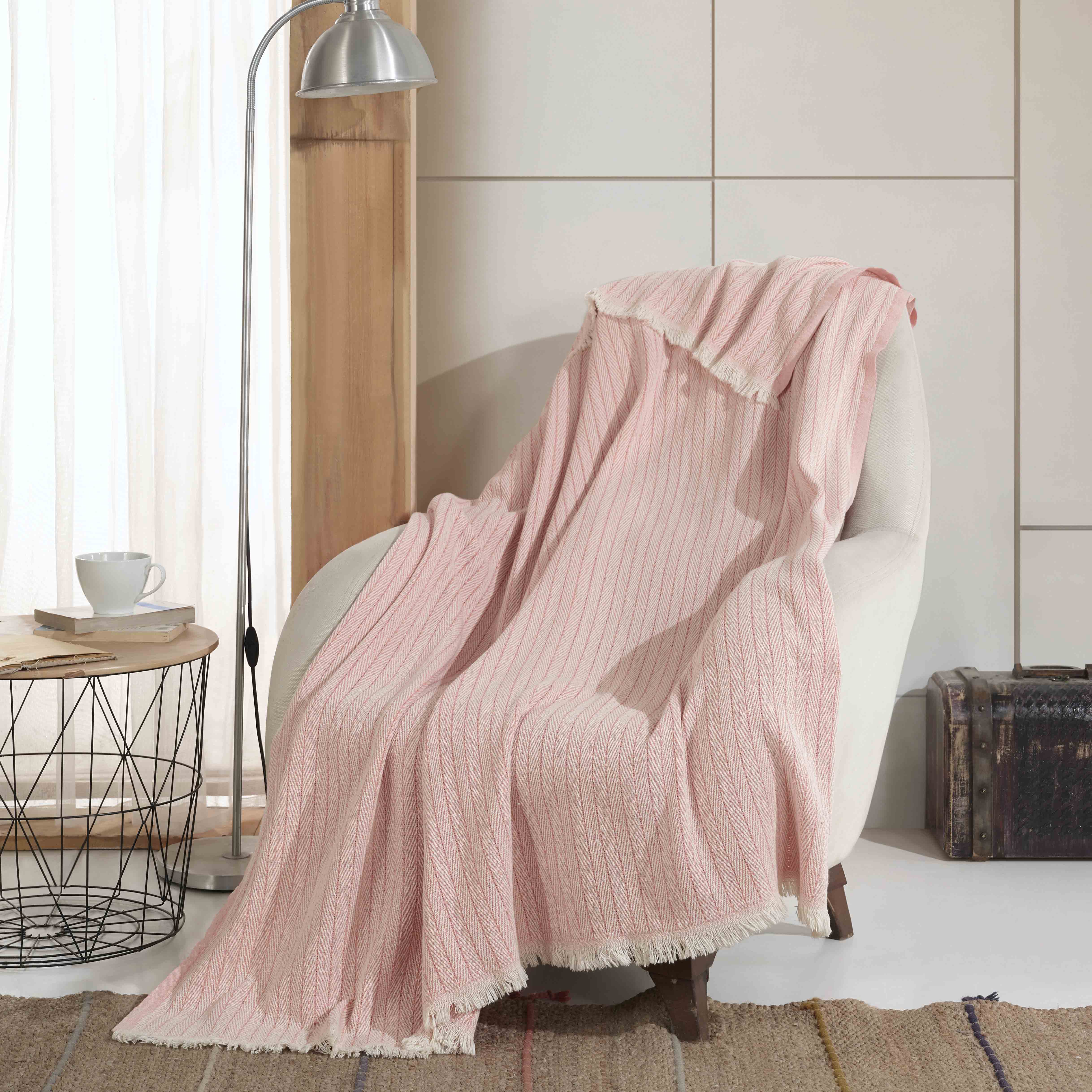 lososová bavlnená deka