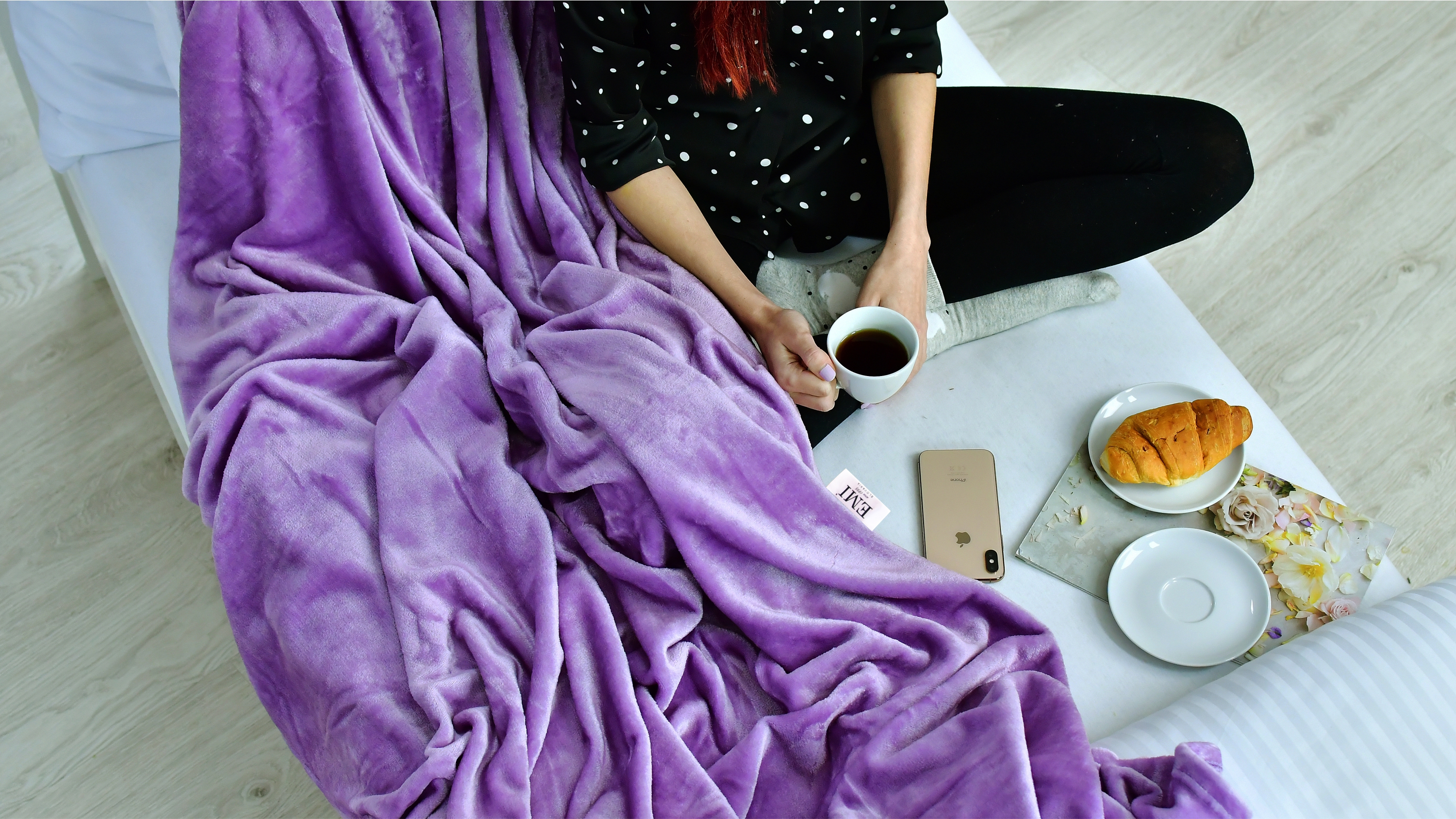 fialová deka z mikrovlákna 150 x 200