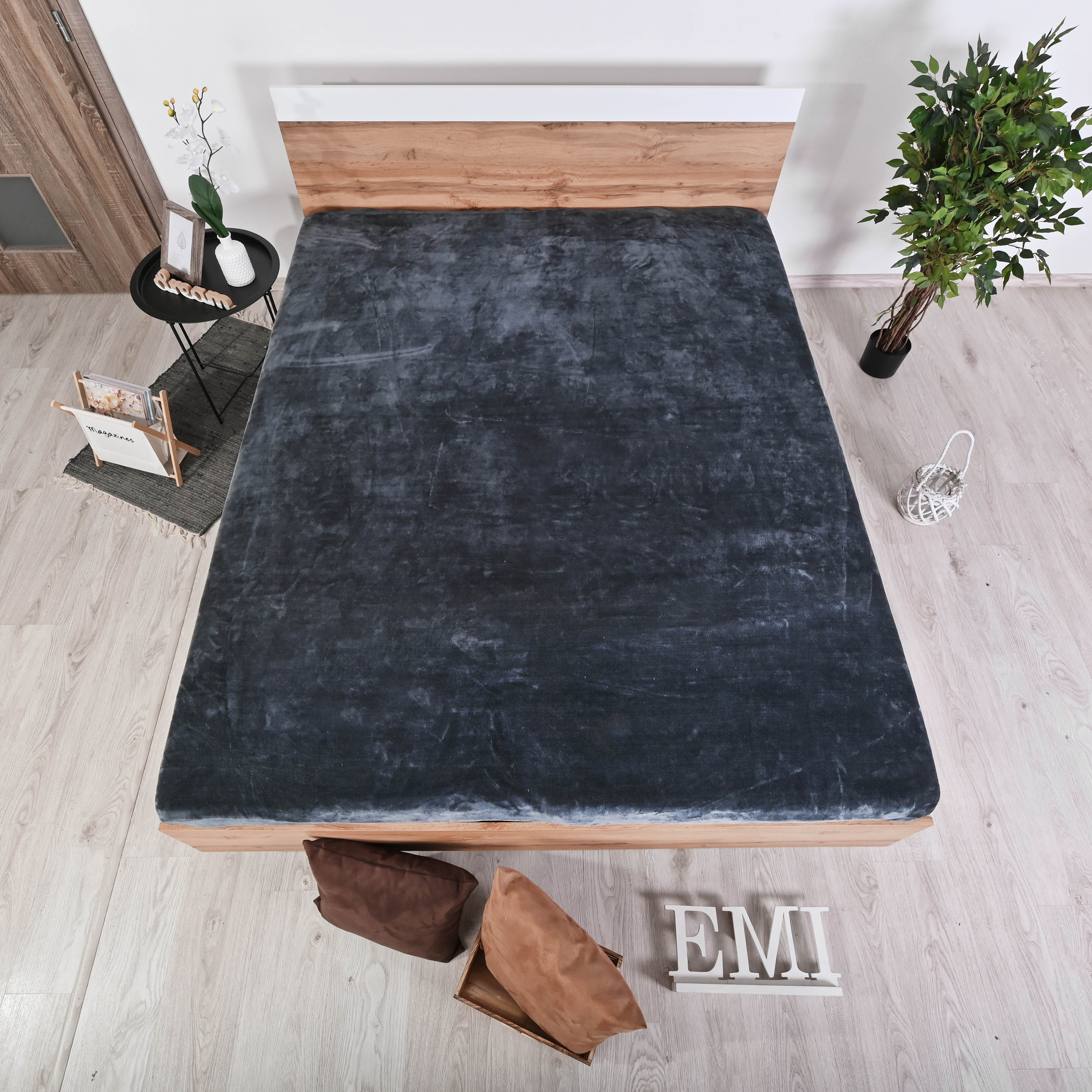 plachta postelna siva