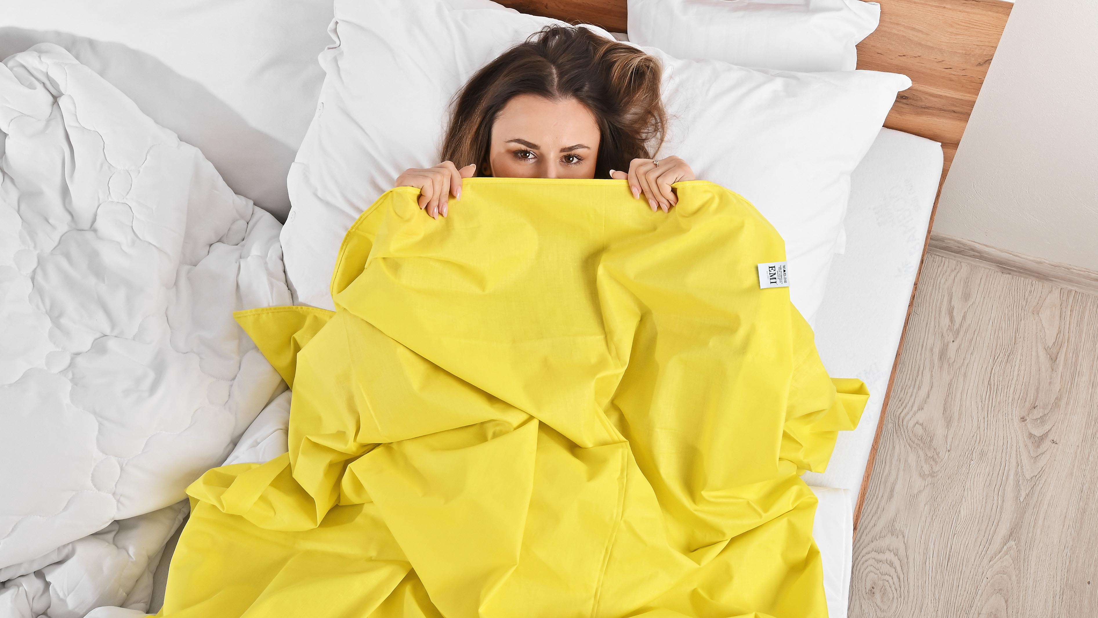 pevna_plachta_zlta_emi