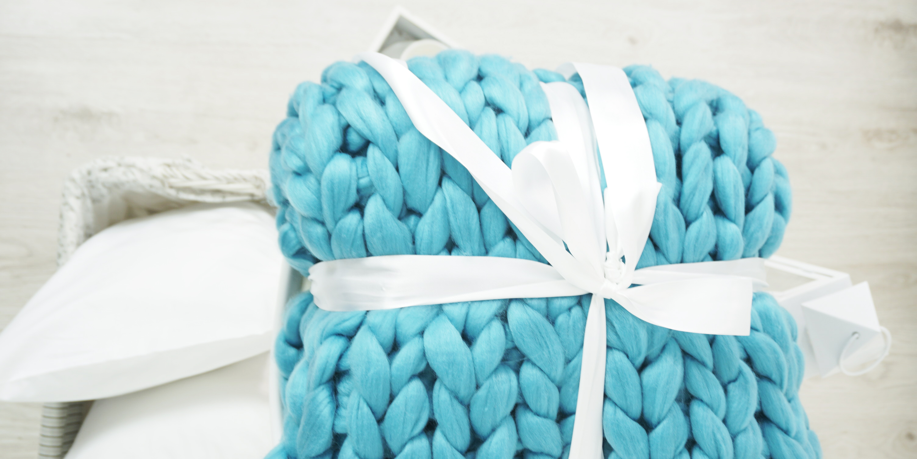 pletená deka modrá