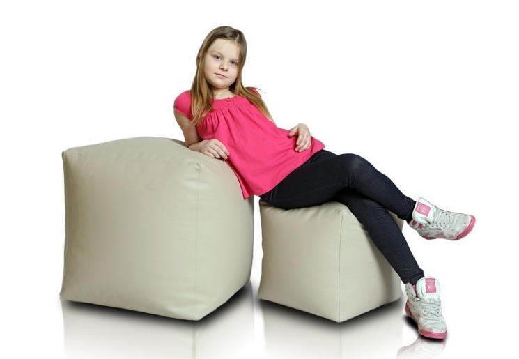 sedaci vak taburetka kocka mala bezova