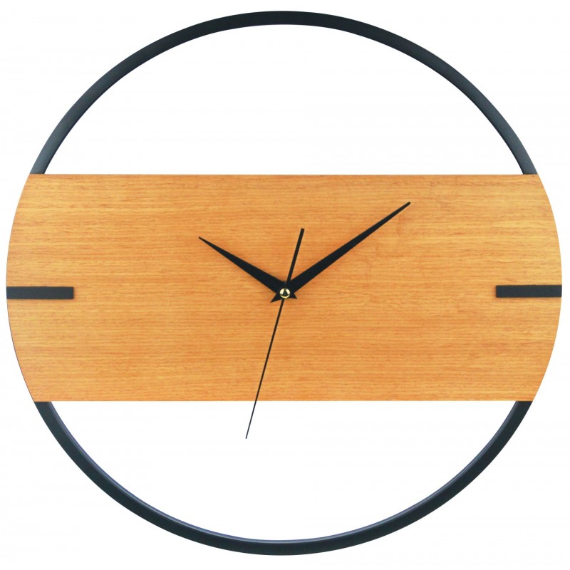 nástenné hodiny v modernom štýle