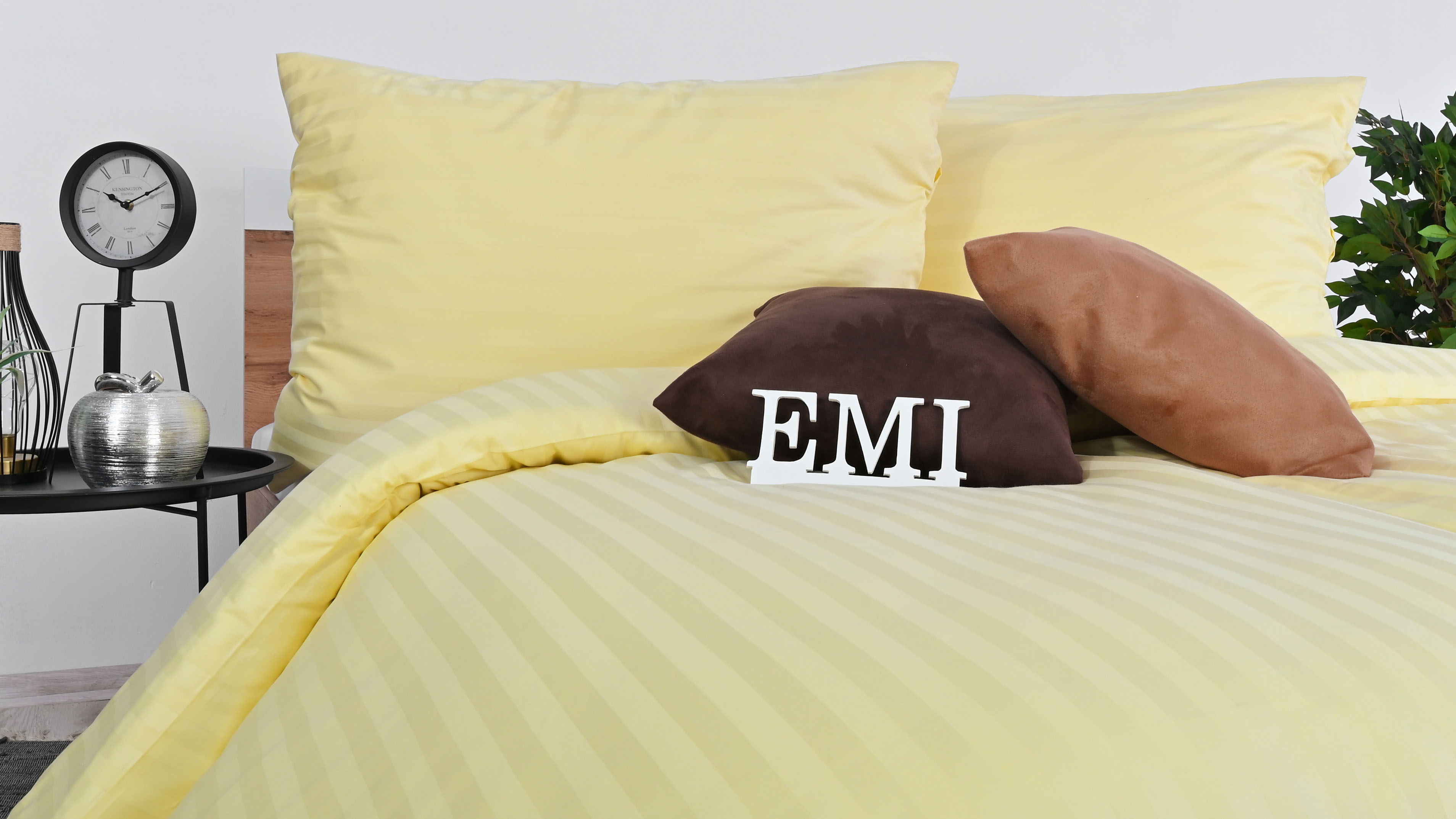 damaškové posteľné prádlo