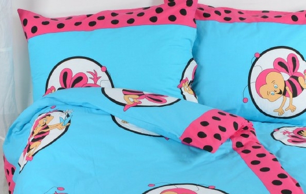 latka metraz vcielky ruzove