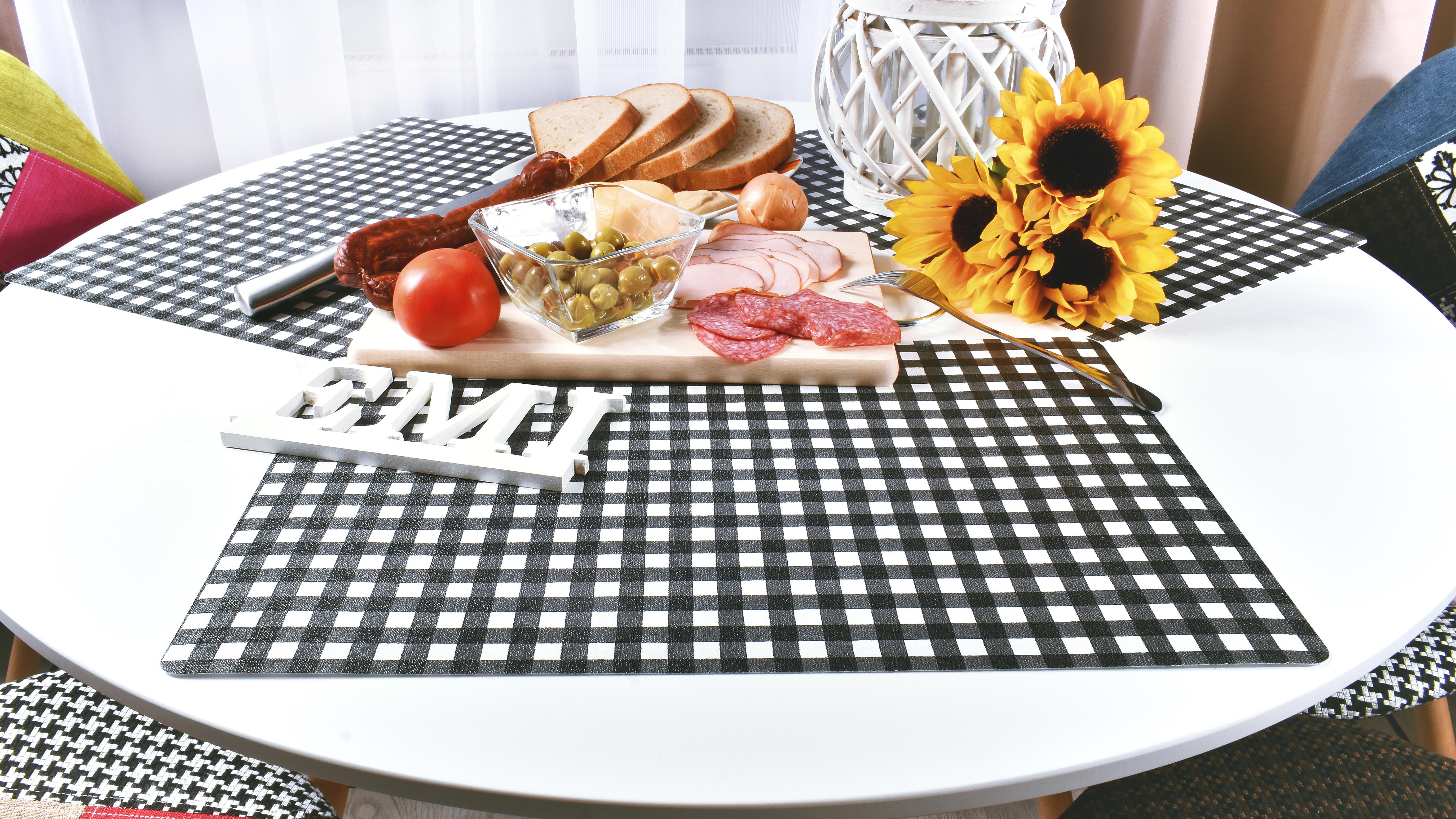 podložka pod tanier Mriežka