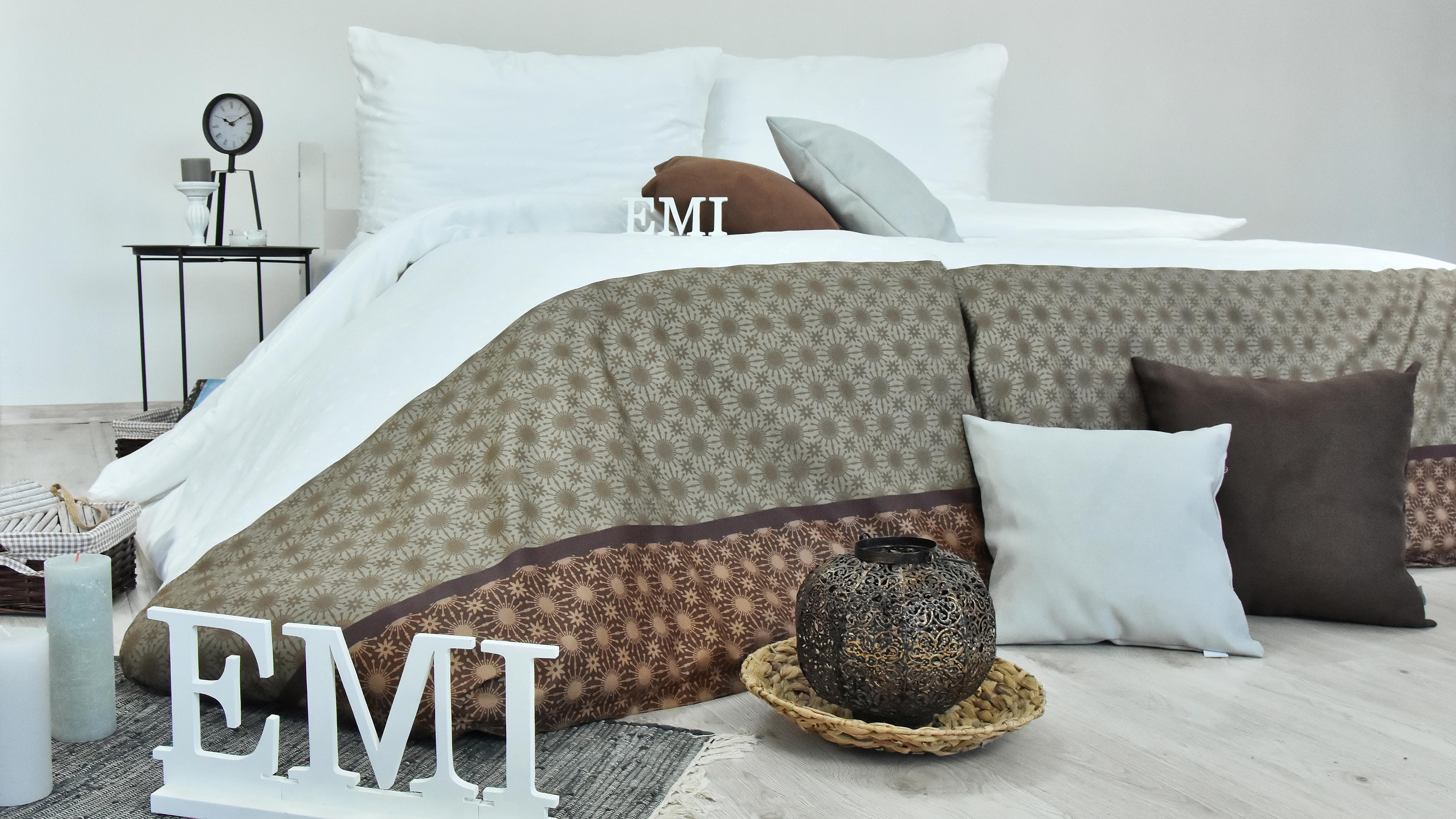 satenove obliecky kemove